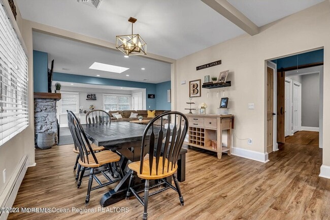 515 Monmouth Rd