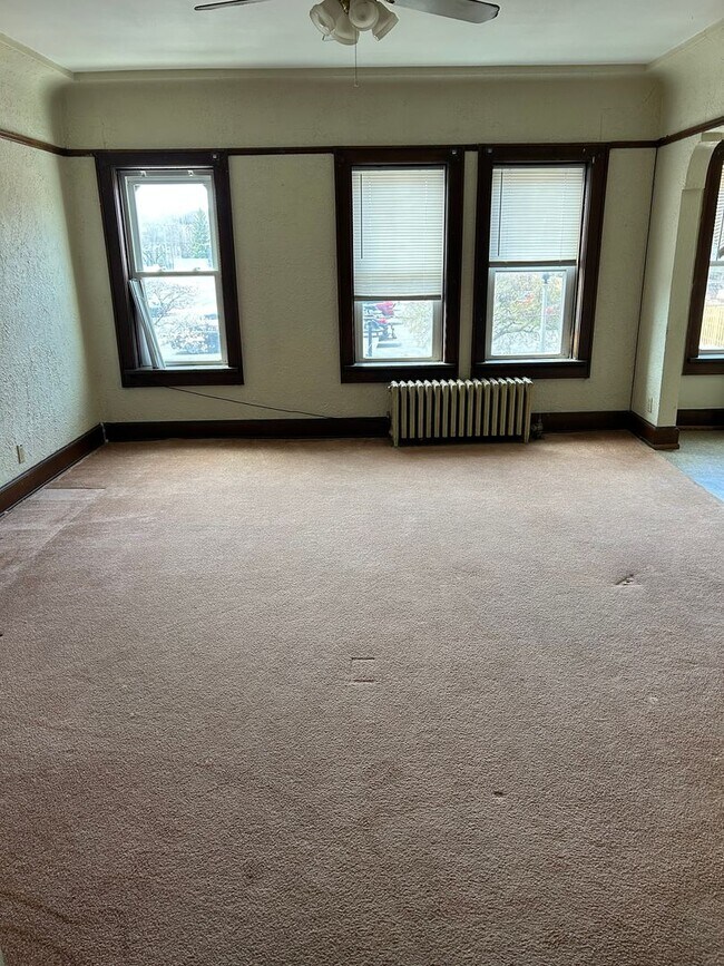 Photo - Spacious Urban Living | Charming 1-Bedroom Near Downtown Unidad Apt 16