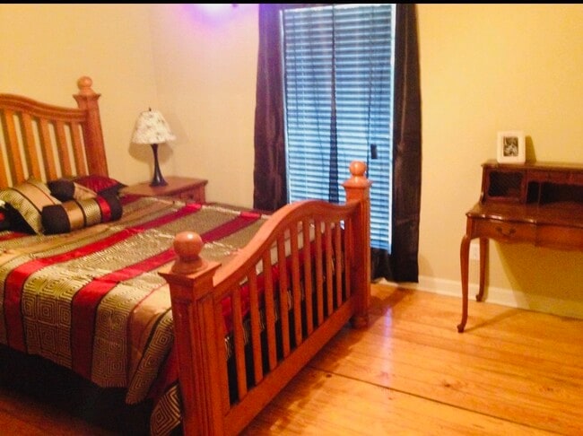 Bedroom 2 - 1022 Old Mayhew Rd Unit 10