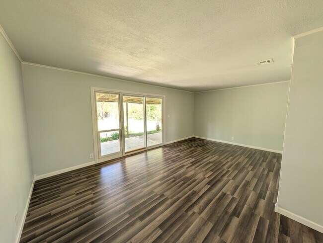 Photo - 5214 S Delaware Pl