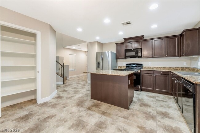 Photo - 7853 Askew Pl