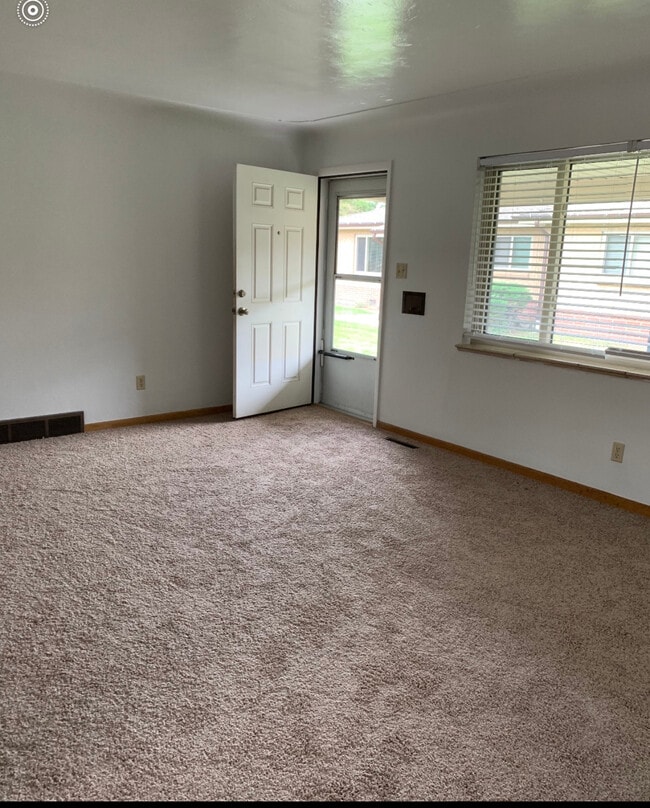 Building Photo - 4605 Otis St Unit B