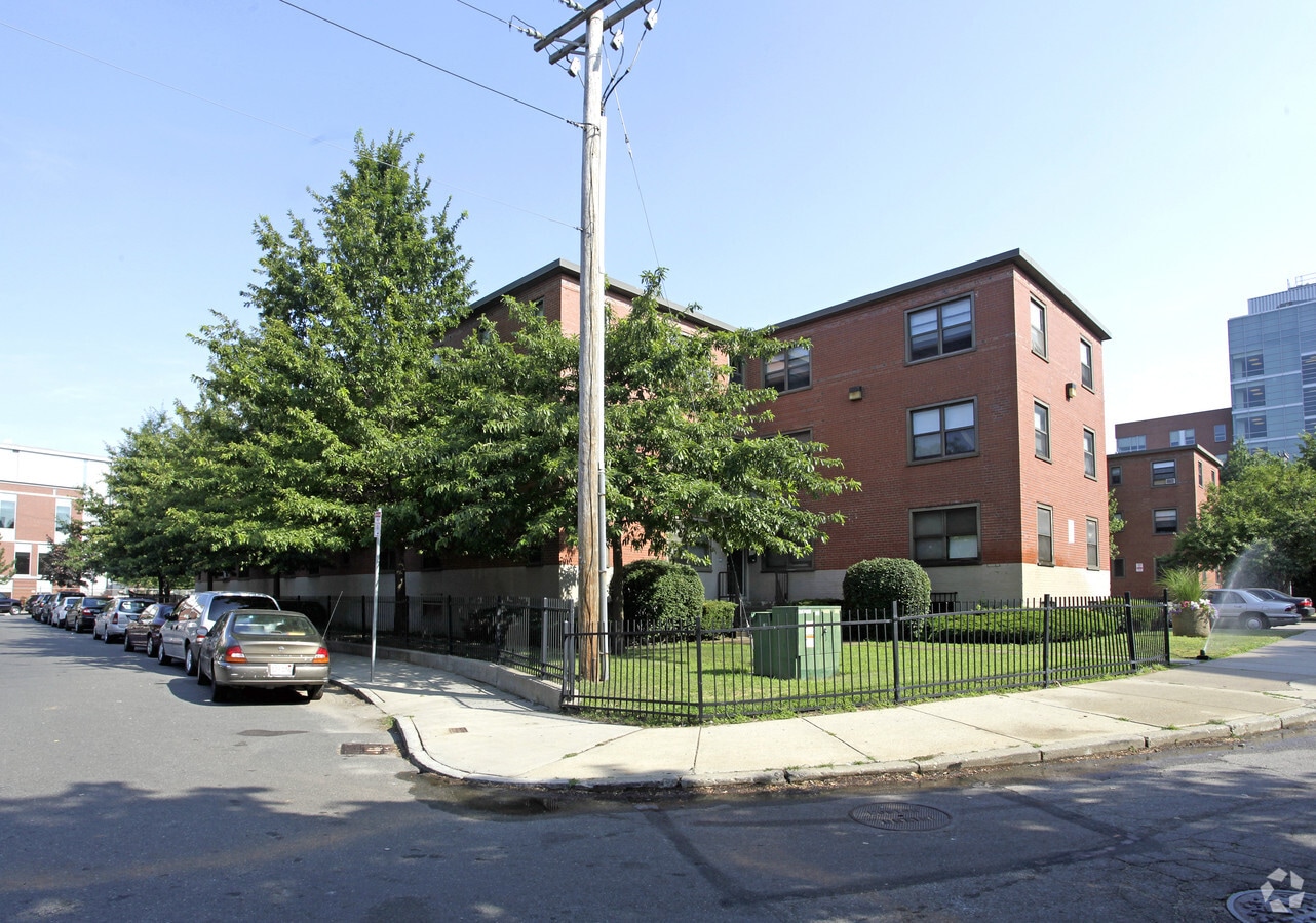 Photo - 20 Annunciation Rd