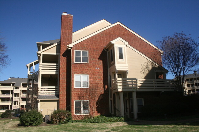 Photo - 313 Boxmere Pl Condo Unit 313