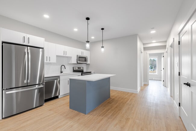 Building Photo - Apartment for Rent Unit 1