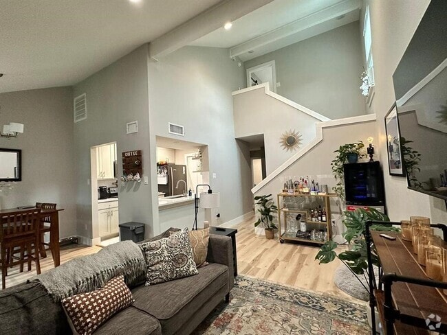 Building Photo - 1712 Cinnamon Path Rental