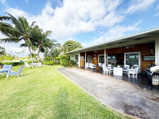 Photo - Furnished Kaimalino House Fronting Canal & Overlooking Kailua Bay