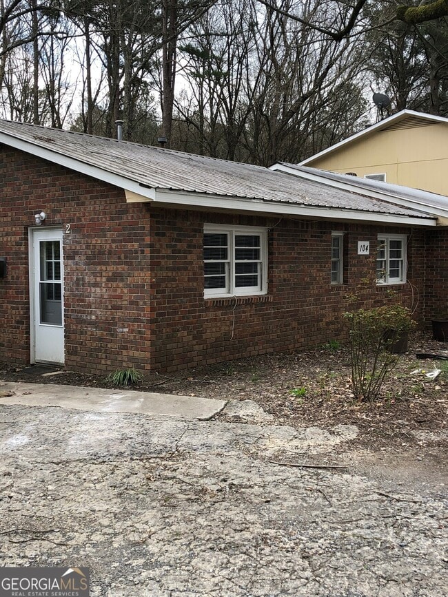Building Photo - 104 Asbury Dr Unit APT 2