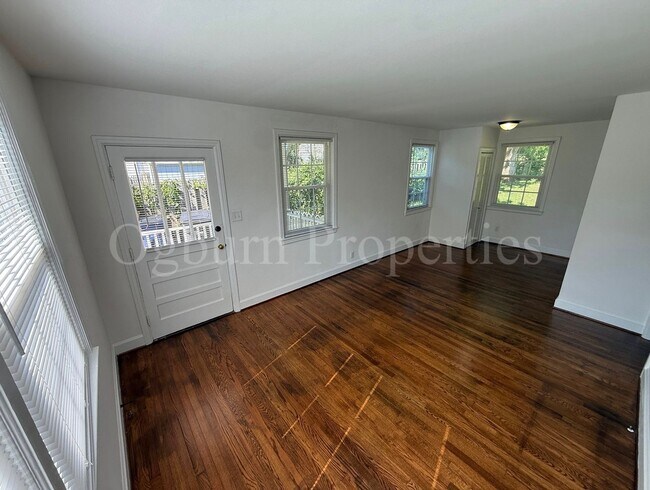Photo - 1405 Revere Rd