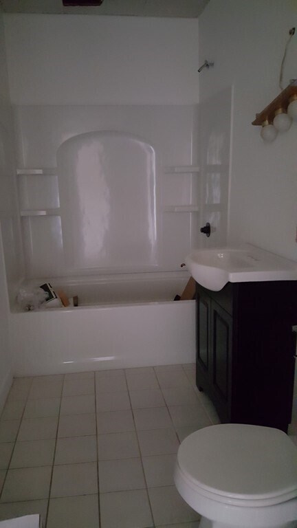 Photo - 331 Plantation St Unit 1