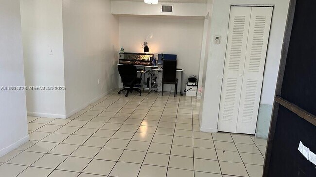 Photo - 670 NW 114th Ave Unit 204