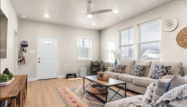 Photo - MUST SEE!!! Beautiful Home - Won't Last Lo...