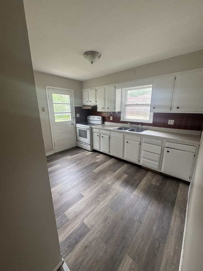 Photo - 3401 SE Ohio Ave