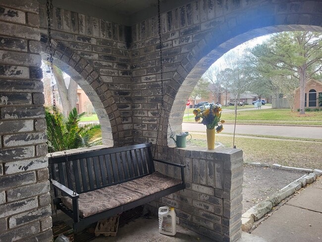 Photo - 7223 Yardley Dr