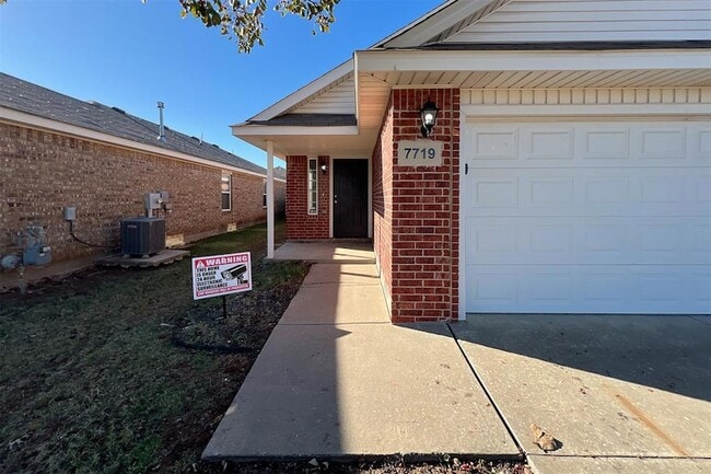 Photo - 7719 Bennie Terrace