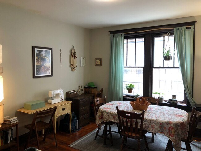 Photo - 2606 Oregon Ave Unidad 1st Floor