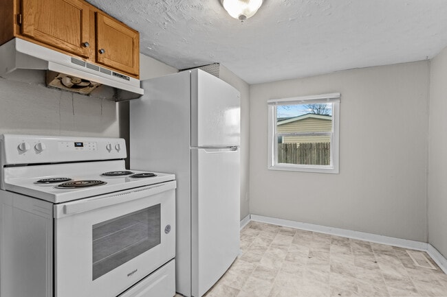 Photo - 1620 S Market St