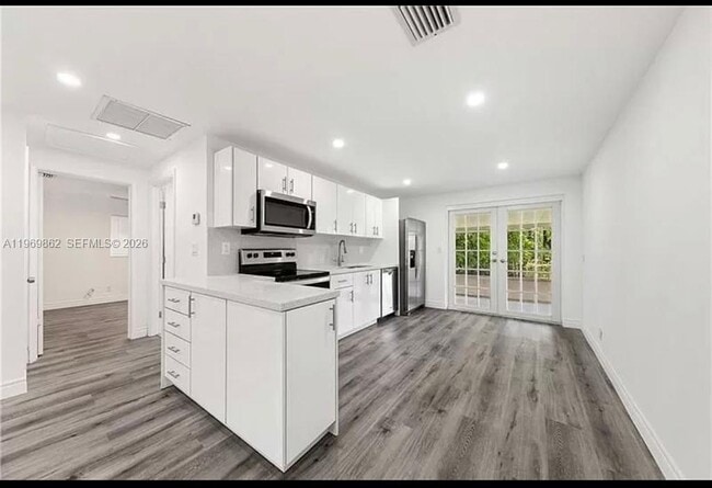 Photo - 4020 SW 50th St