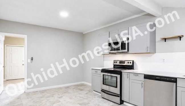 516 N Roosevelt Ave Unit Casita