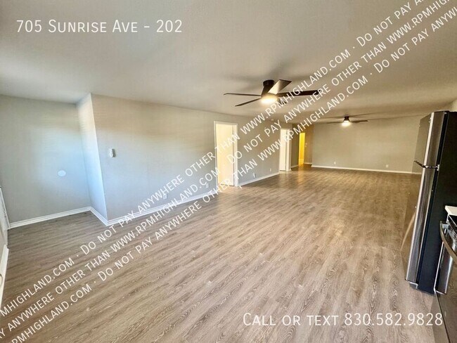 Photo - 705 Sunrise Ave Unidad 202