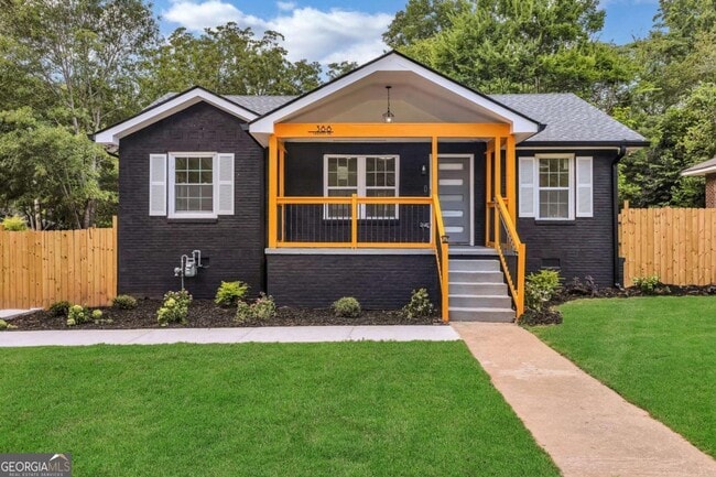 Building Photo - 388 Sargent Dr SE