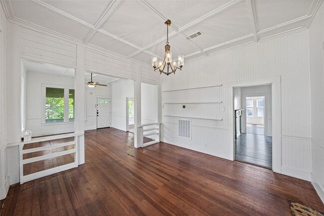 Photo - 433 E Davilla St
