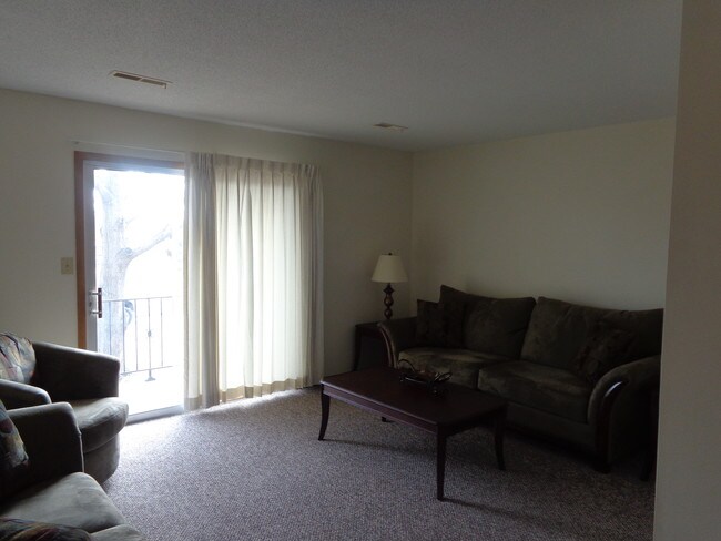 Plaza West Apartments