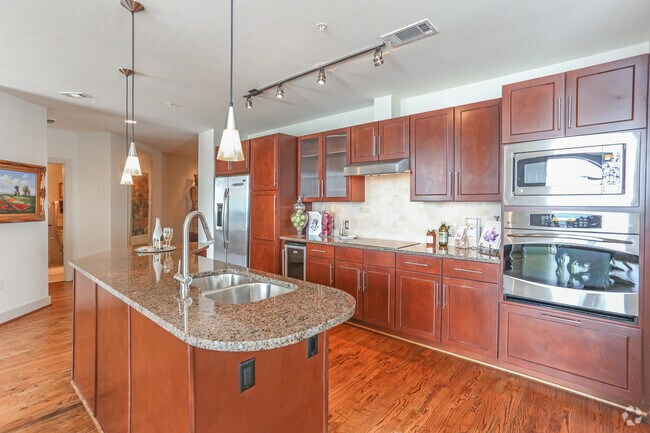 Photo - Downtown Luxury Lifestyle Unit OPP1