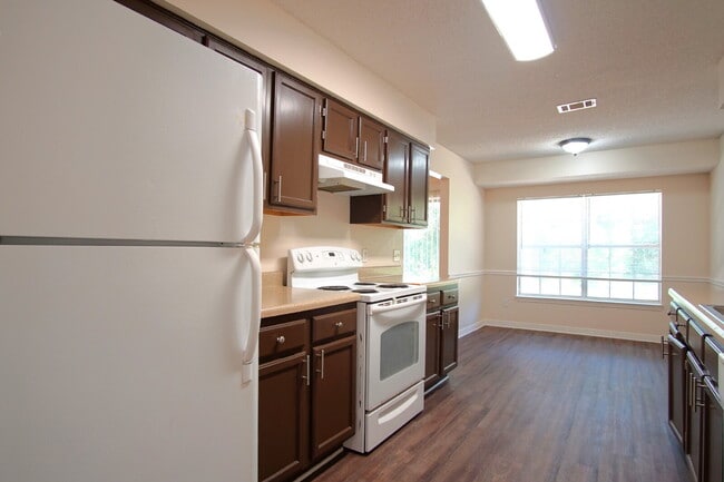 Photo - Spacious 3BR/2BA Brick Home in Woodridge Manor – Quiet Cul-de-Sac, Updated Kitchen & Great Room w...