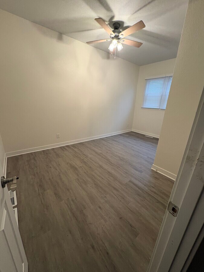 Photo - 400 E Meinecke Ave Unidad 402 E Meinecke Lower