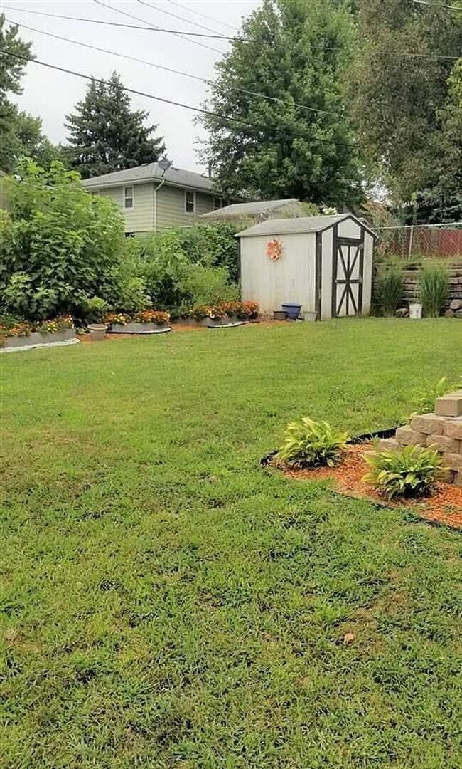 Photo - New Listing - Now Available!!