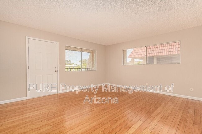 Photo - 700 W University Dr Unit #226