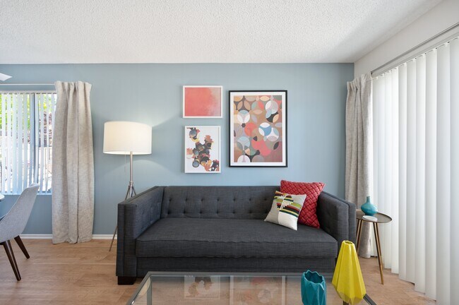 West Park Villas Apartments