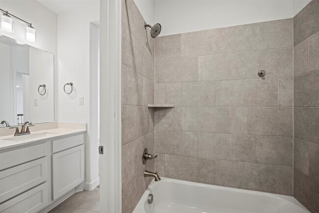 Photo - 28946 Parker Ridge Dr