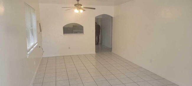 Photo - 1855 Sherman St