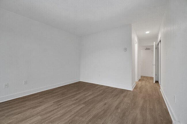 Photo - Pandora Heights Apartments