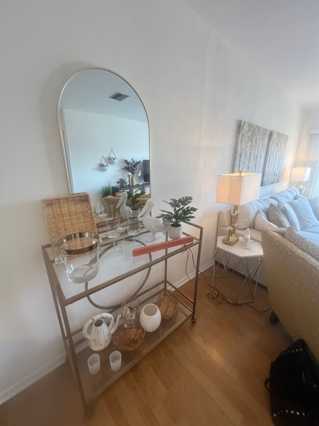 Photo - 2041 Sunset Dr Unit E32