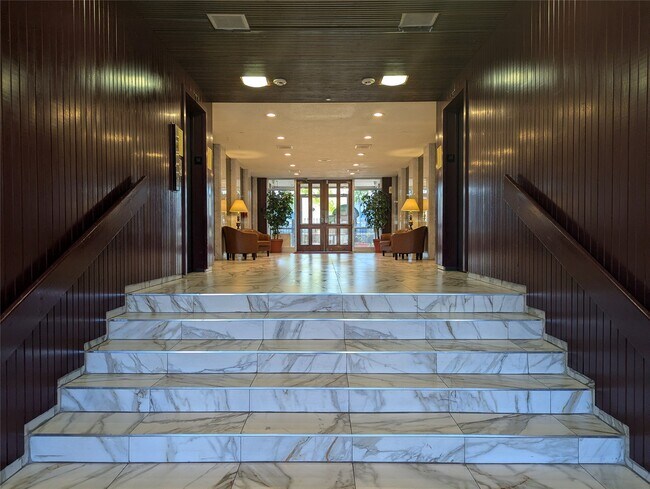 Photo - 7520 Hornwood Dr Unit 402