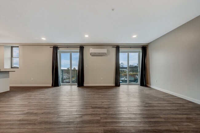 Photo - The Lofts At Brickhaven