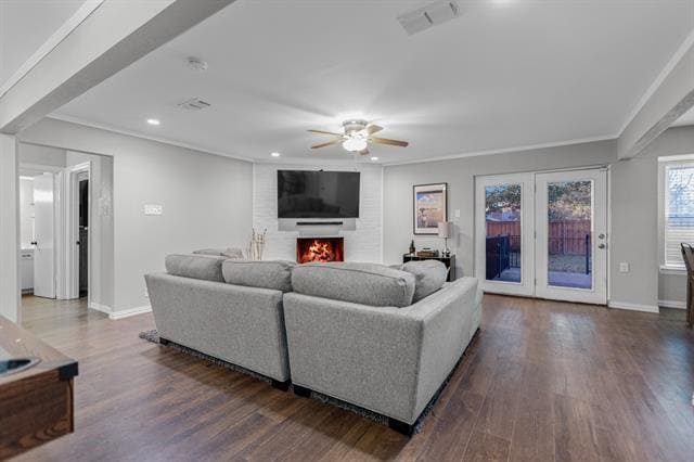 Photo - 136 Poinsettia Cir