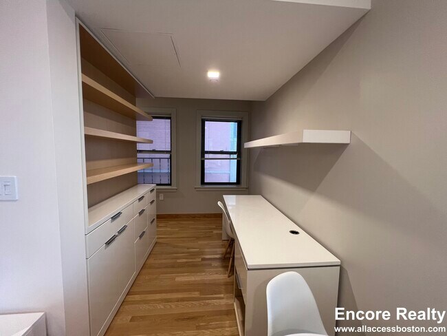 Photo - 7 Story St Unit 14