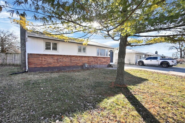 Photo - 472 Buena Vista Ave