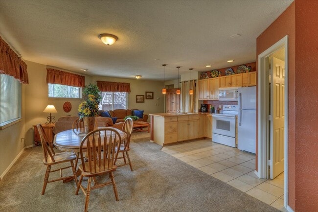 1034 Hills Cir Unit 1Aspen