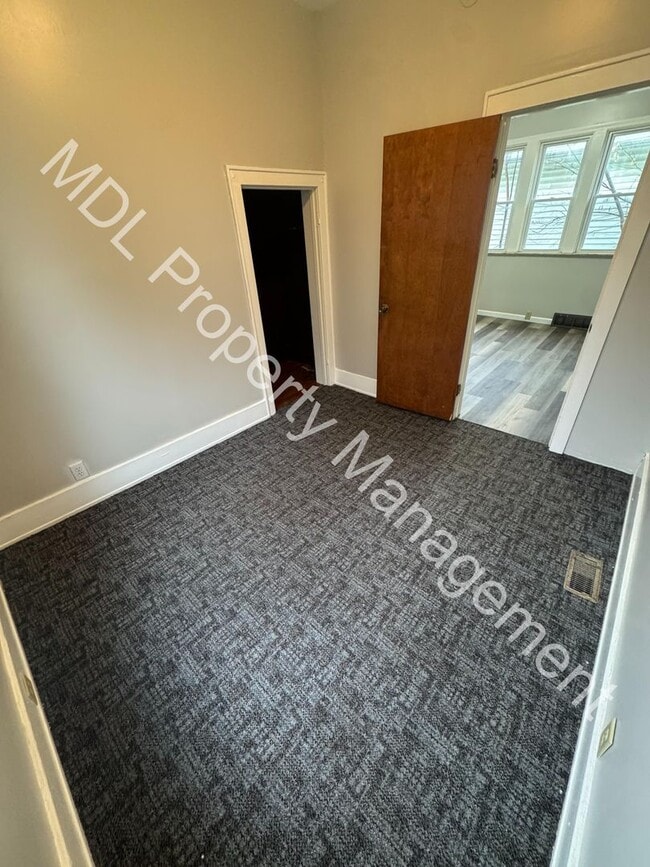 Photo - 3 Bedroom Home for Rent in Bay City