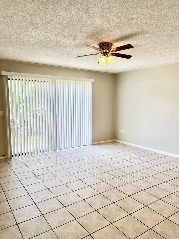 Photo - 6065 Village Cir S Unidad 6065