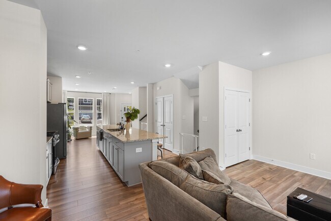 Photo - 2802 Bridgewater Dr