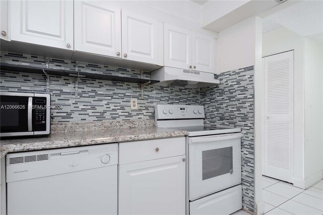 Photo - 16751 NE 9th Ave Unit 401