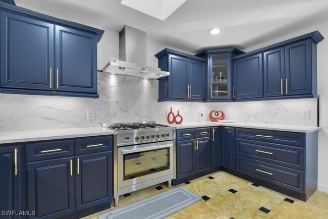 Photo - 154 SW 51st Terrace