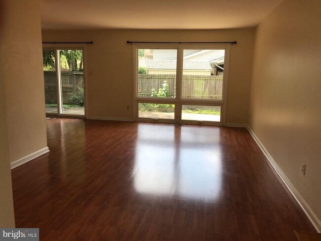 Photo - 1724 Burning Tree Dr