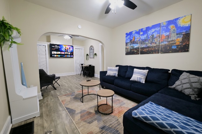 Photo - 219 Taylor Ave